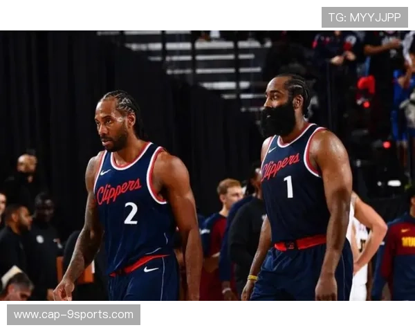 哈登与快船未来未定，可能成为球队重建的关键人物